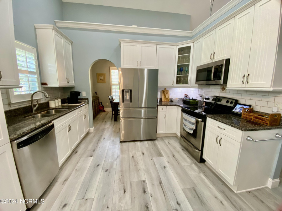 888 Sandpiper Bay Dr Sunset Beach, NC 28468