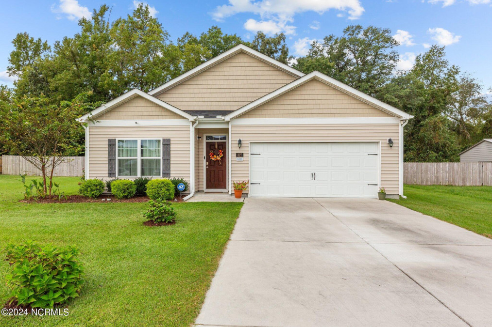 327 Tina Mae Dr Vanceboro, NC 28586