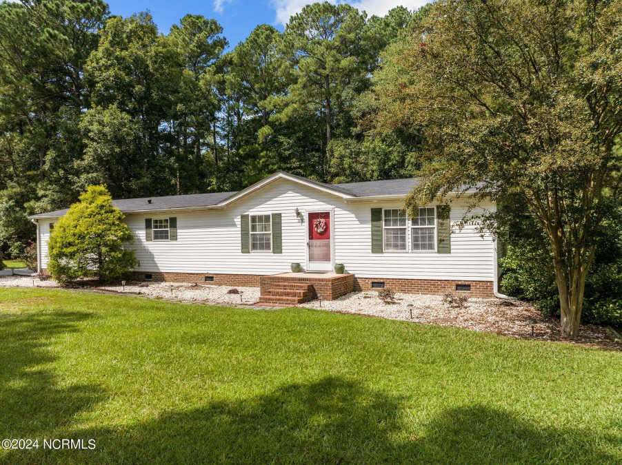 3110 Red Maple Ct Winterville, NC 28590