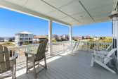 516 Dolphin Dr Oak Island, NC 28465