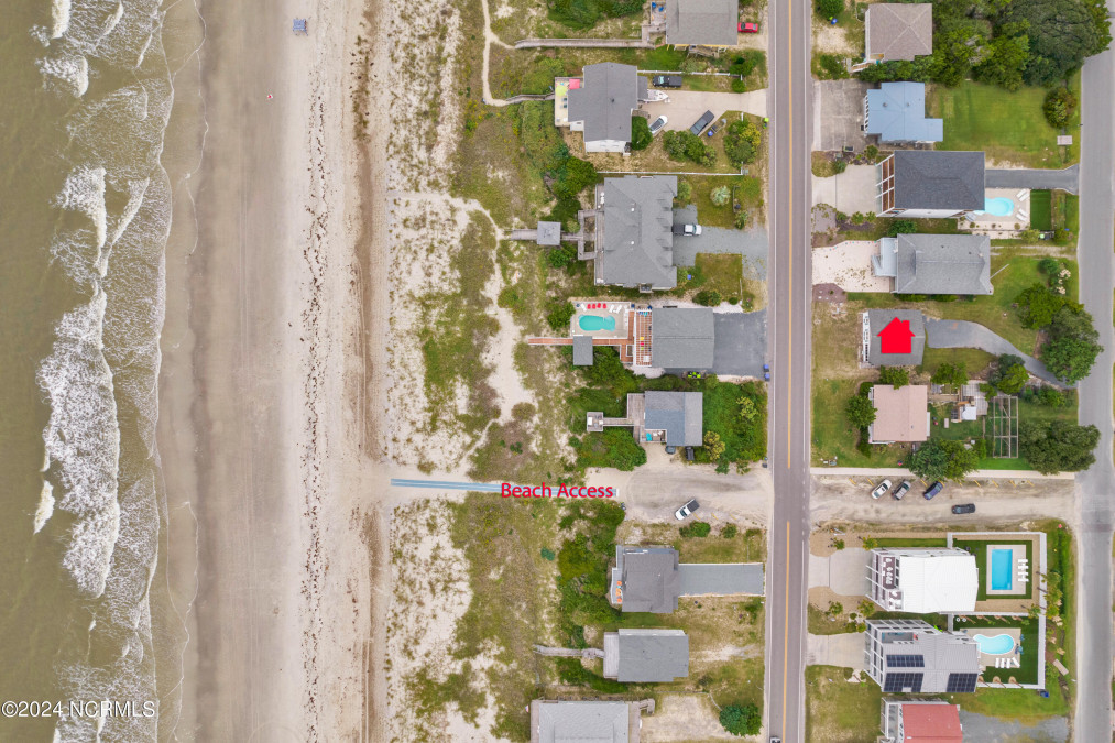 1636 Beach Dr Oak Island, NC 28465