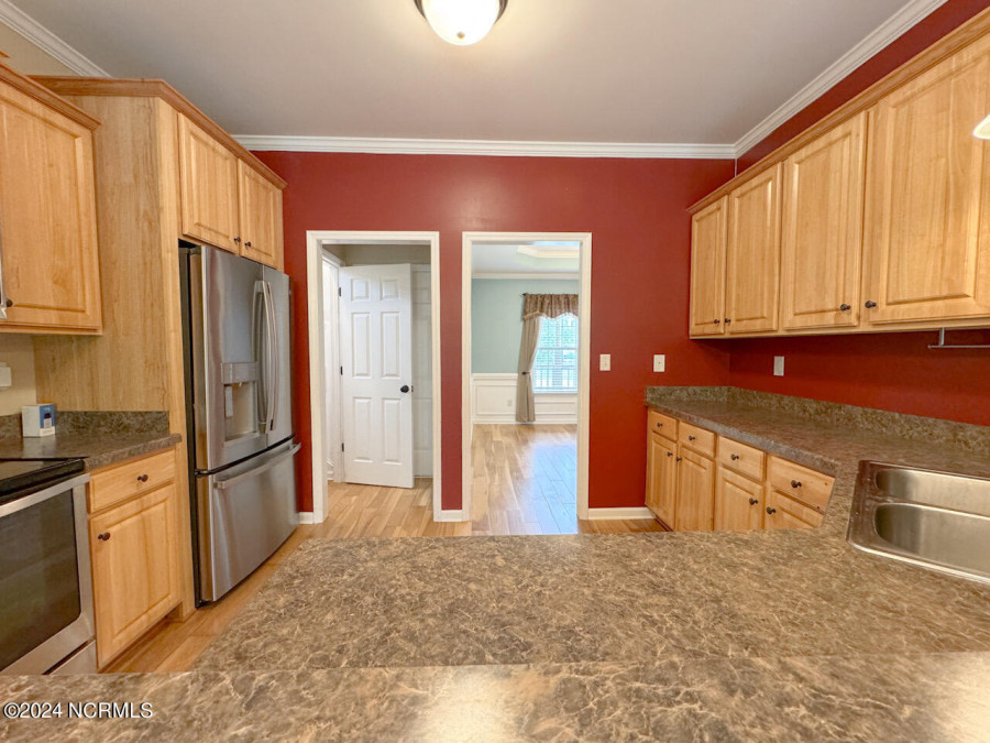 208 Contrail Rd Hampstead, NC 28443