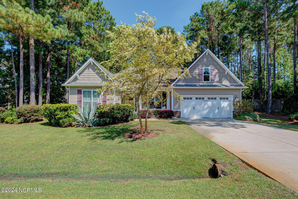 591 Majestic Oaks Dr Hampstead, NC 28443