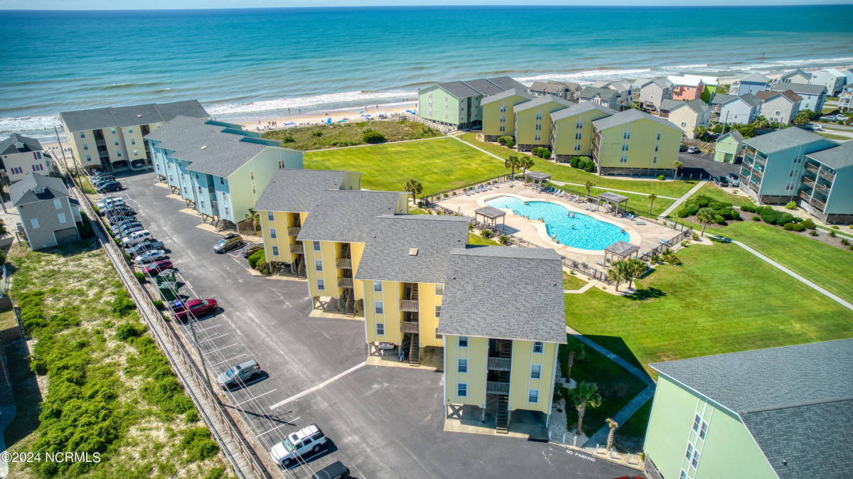 918 New River Dr Surf City, NC 28445