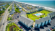 918 New River Dr Surf City, NC 28445