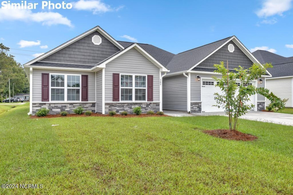 511 Pebble Shore Dr Sneads Ferry, NC 28460