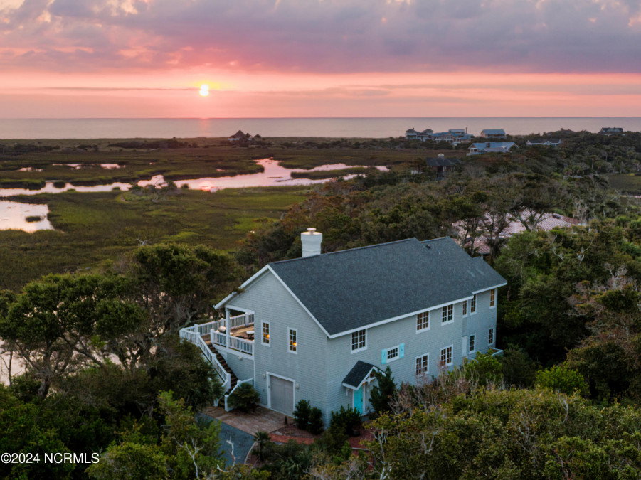 1 Dogwood Ridge Rd Bald Head Island, NC 28461