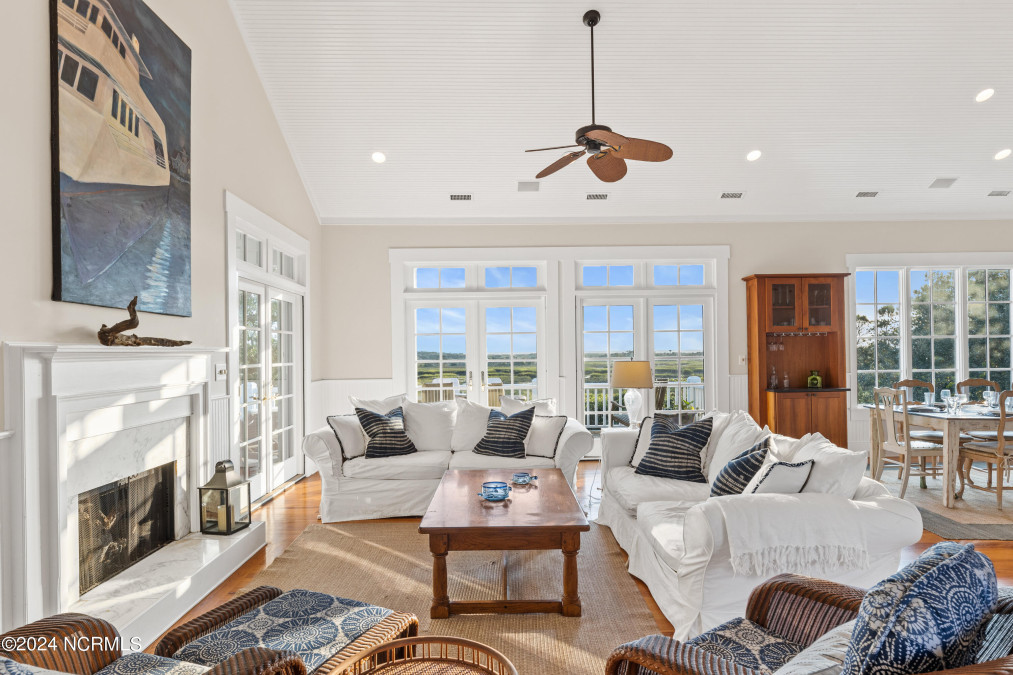 1 Dogwood Ridge Rd Bald Head Island, NC 28461