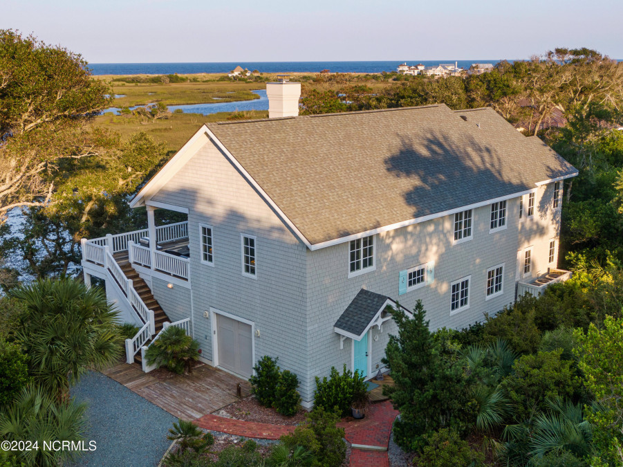 1 Dogwood Ridge Rd Bald Head Island, NC 28461