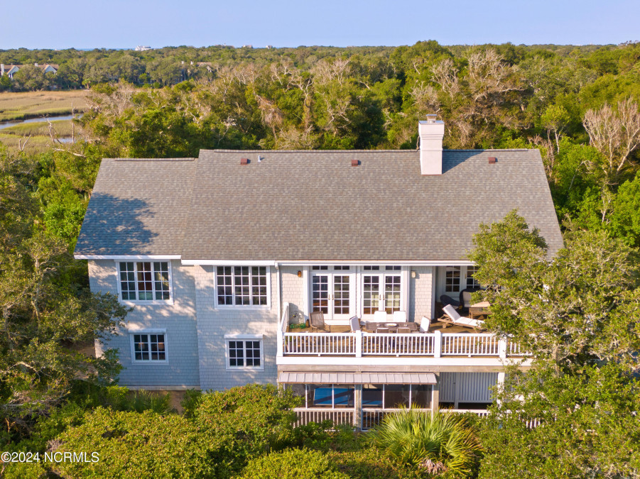 1 Dogwood Ridge Rd Bald Head Island, NC 28461