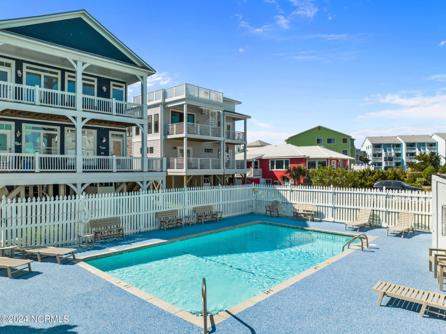 1600 Canal Dr Carolina Beach, NC 28428