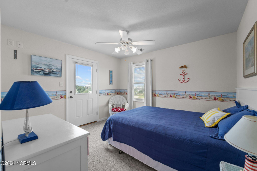 121 Danube St Nags Head, NC 27959