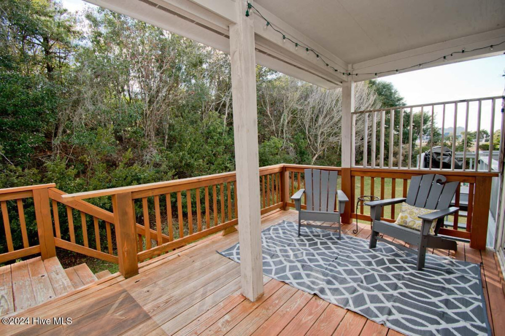 8819 Krystal Ct Emerald Isle, NC 28594