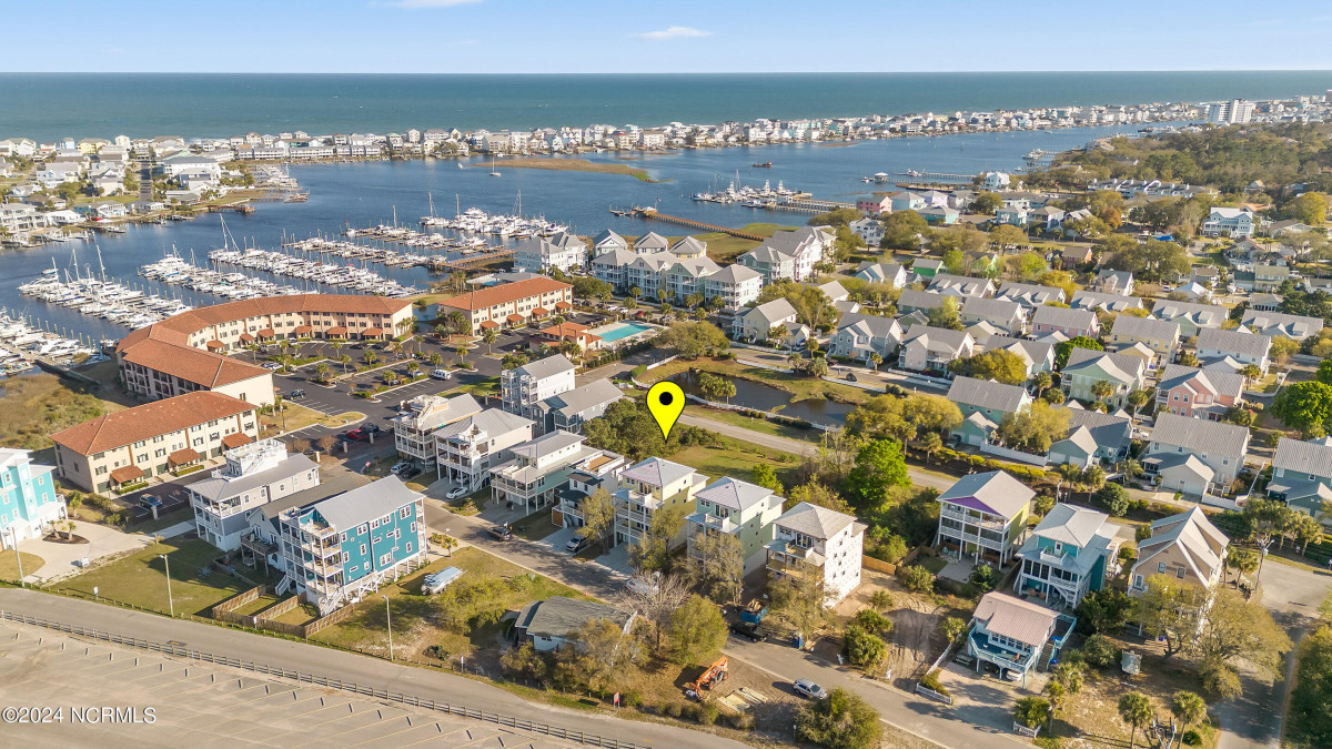 209 Annie Dr Carolina Beach, NC 28428