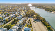 209 Annie Dr Carolina Beach, NC 28428