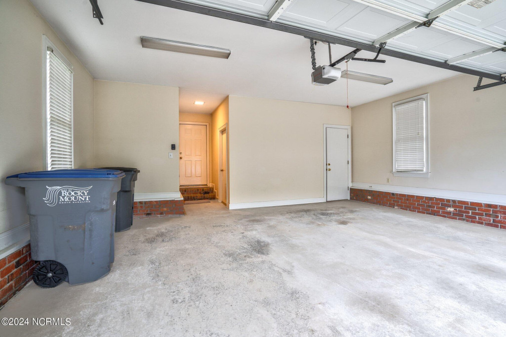 220 Cobblestone Ct Rocky Mount, NC 27804