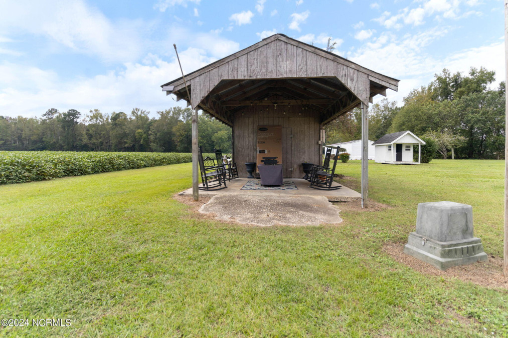 125 Trails End Ln Whiteville, NC 28472