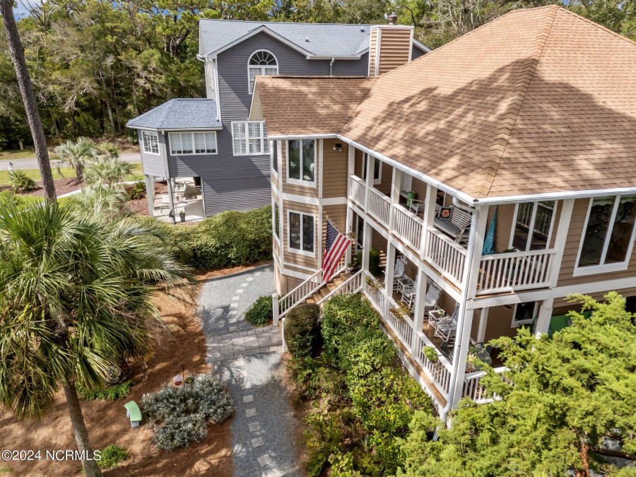 114 21st St Oak Island, NC 28465