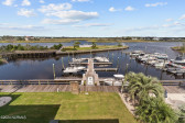 5400 Yacht Dr Oak Island, NC 28465