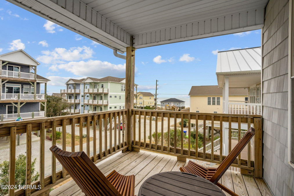 105 Fairytale Ln Surf City, NC 28445