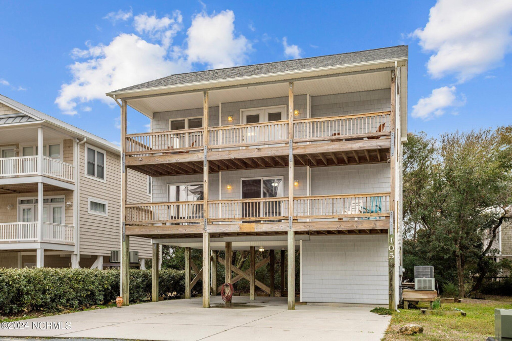 105 Fairytale Ln Surf City, NC 28445