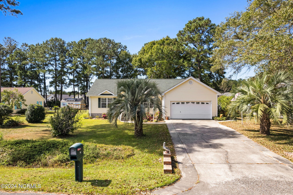 92 Plantation Dr Ocean Isle Beach, NC 28469