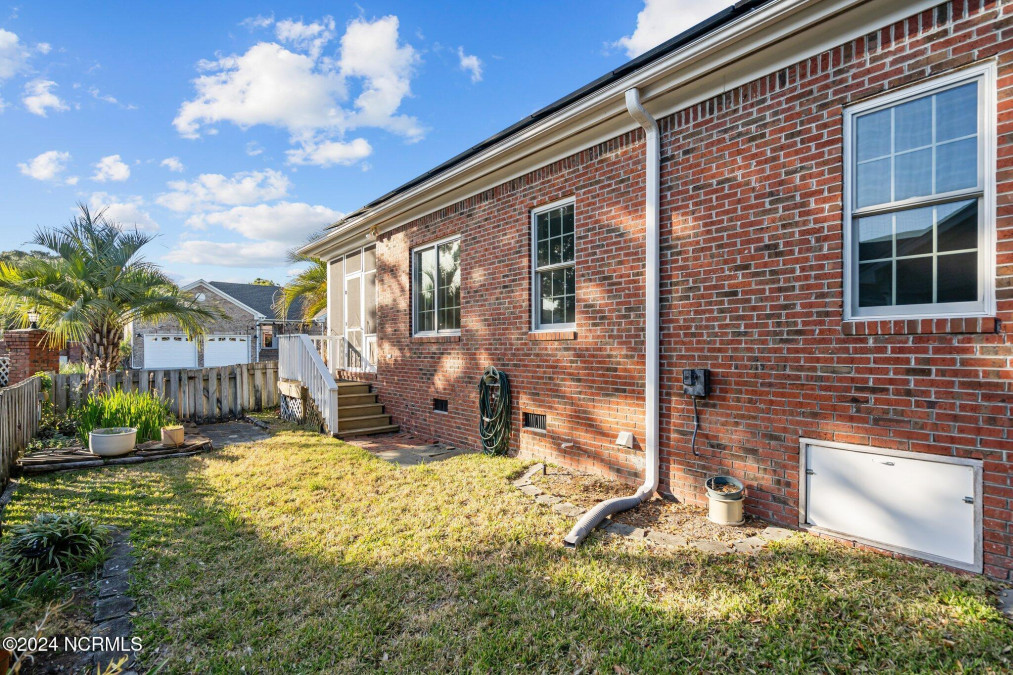 815 Largo Way Kure Beach, NC 28449