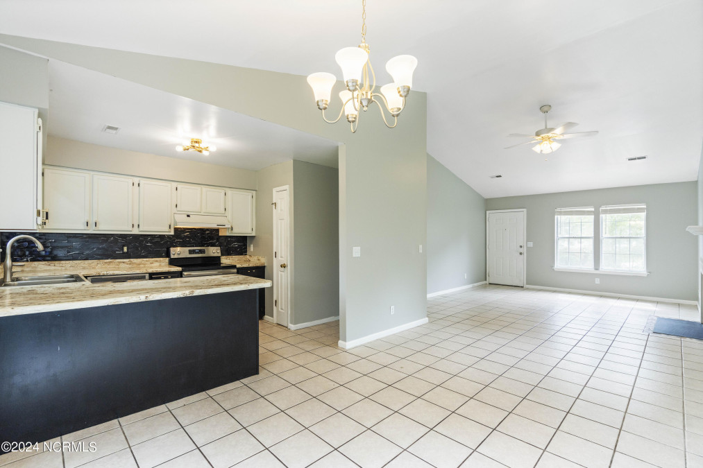 4605 Reigate Way Wilmington, NC 28409