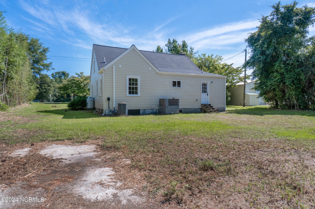 4488 Caratoke Hw Barco, NC 27917