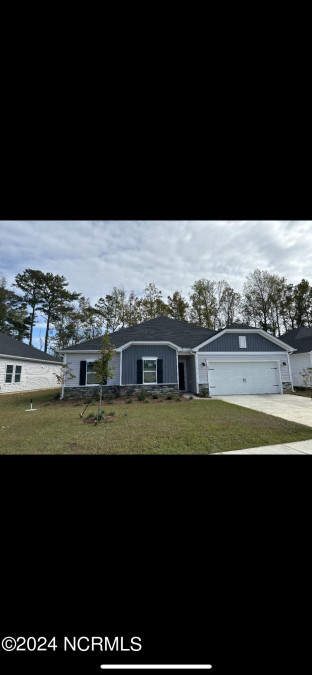 635 Blackthorne Cir Calabash, NC 28467