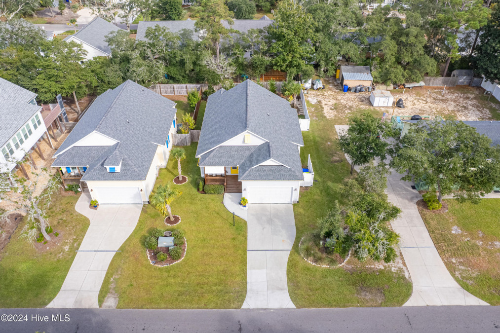 214 52nd St Oak Island, NC 28465