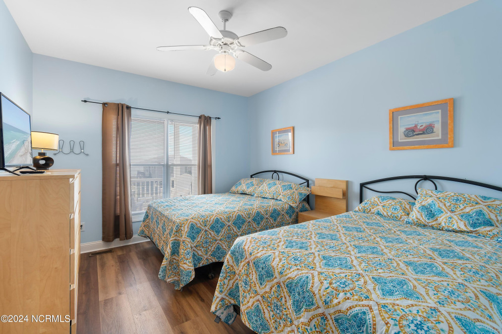 345 First St Ocean Isle Beach, NC 28469