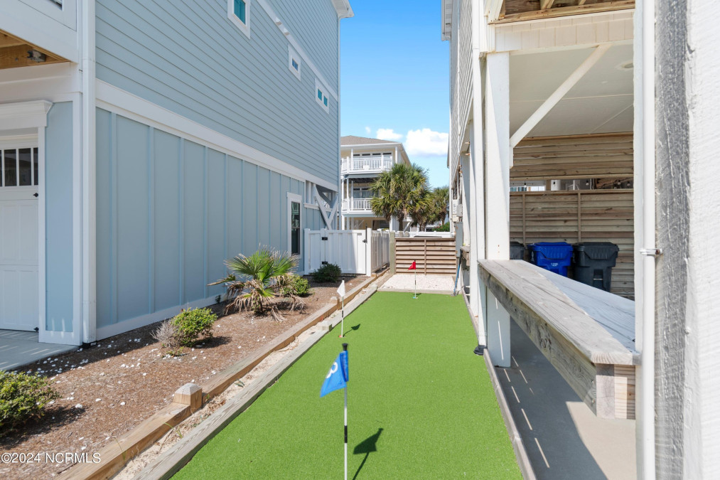 345 First St Ocean Isle Beach, NC 28469