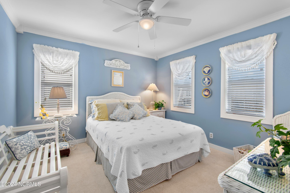 415 Sailfish St Sunset Beach, NC 28468