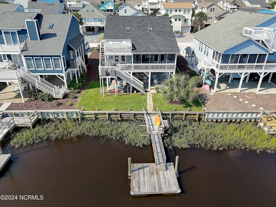 415 Sailfish St Sunset Beach, NC 28468