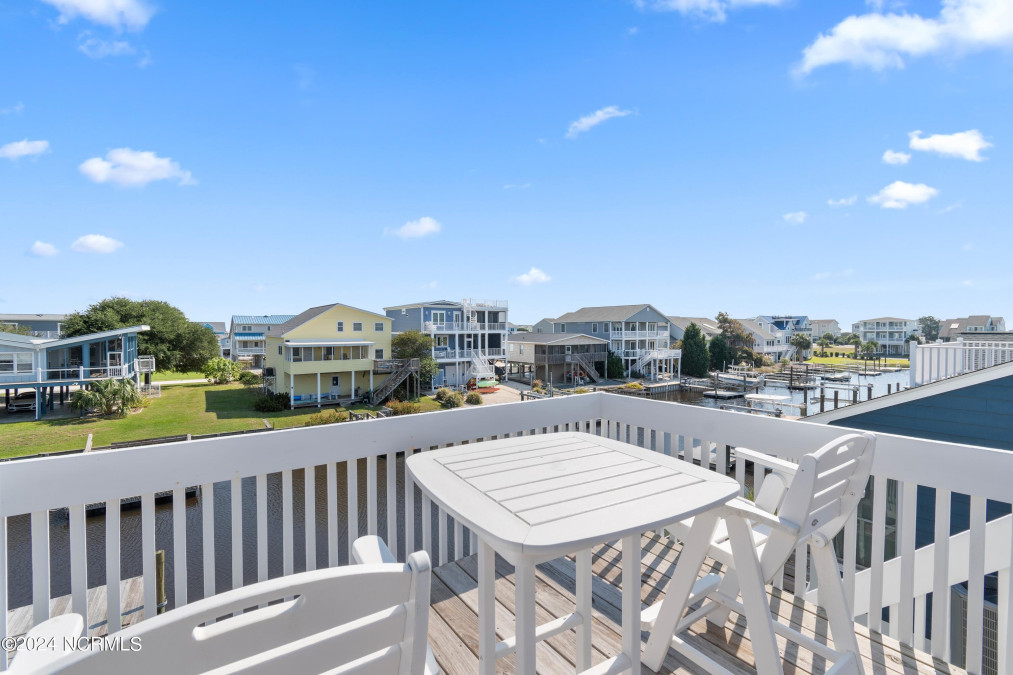 415 Sailfish St Sunset Beach, NC 28468