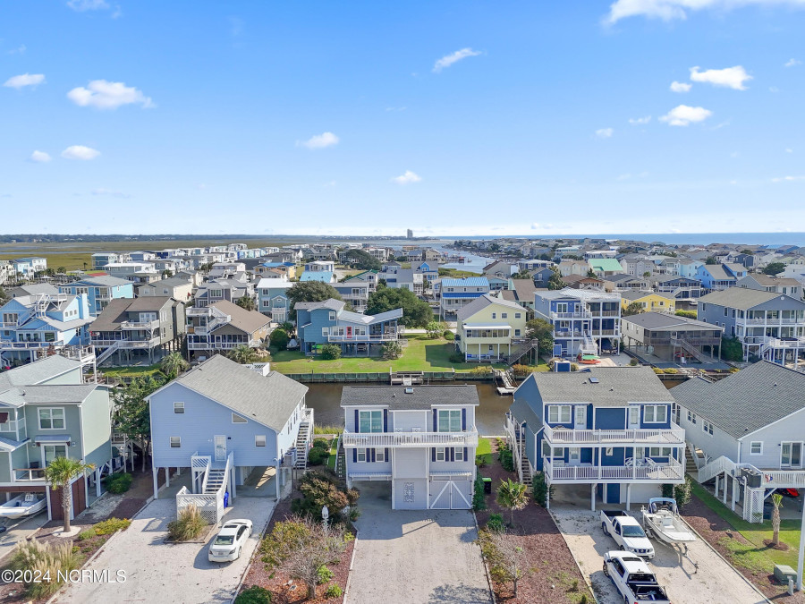 415 Sailfish St Sunset Beach, NC 28468