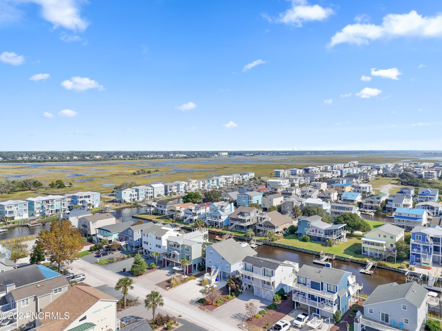 415 Sailfish St Sunset Beach, NC 28468