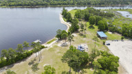 5170 Elton Dr Southport, NC 28461