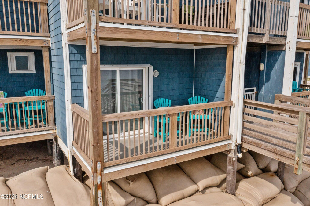 2196 New River Inlet Rd North Topsail Beach, NC 28460