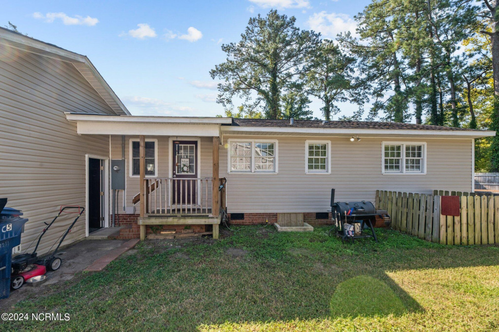 103 Patriot Ct Havelock, NC 28532