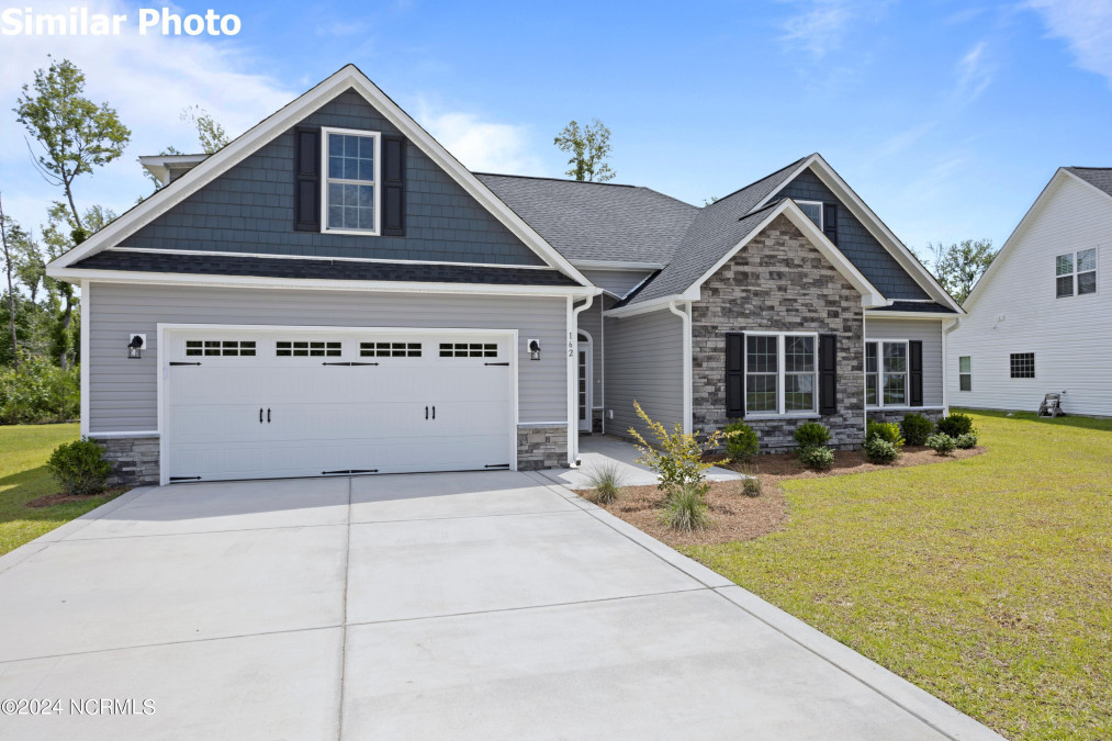 473 Pebble Shore Dr Sneads Ferry, NC 28460