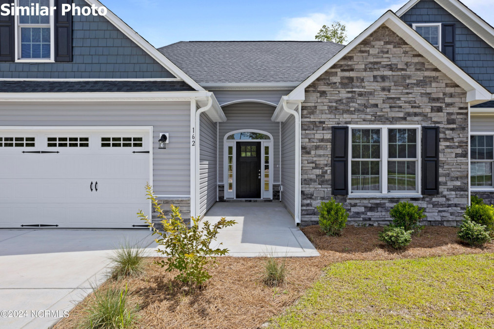 473 Pebble Shore Dr Sneads Ferry, NC 28460