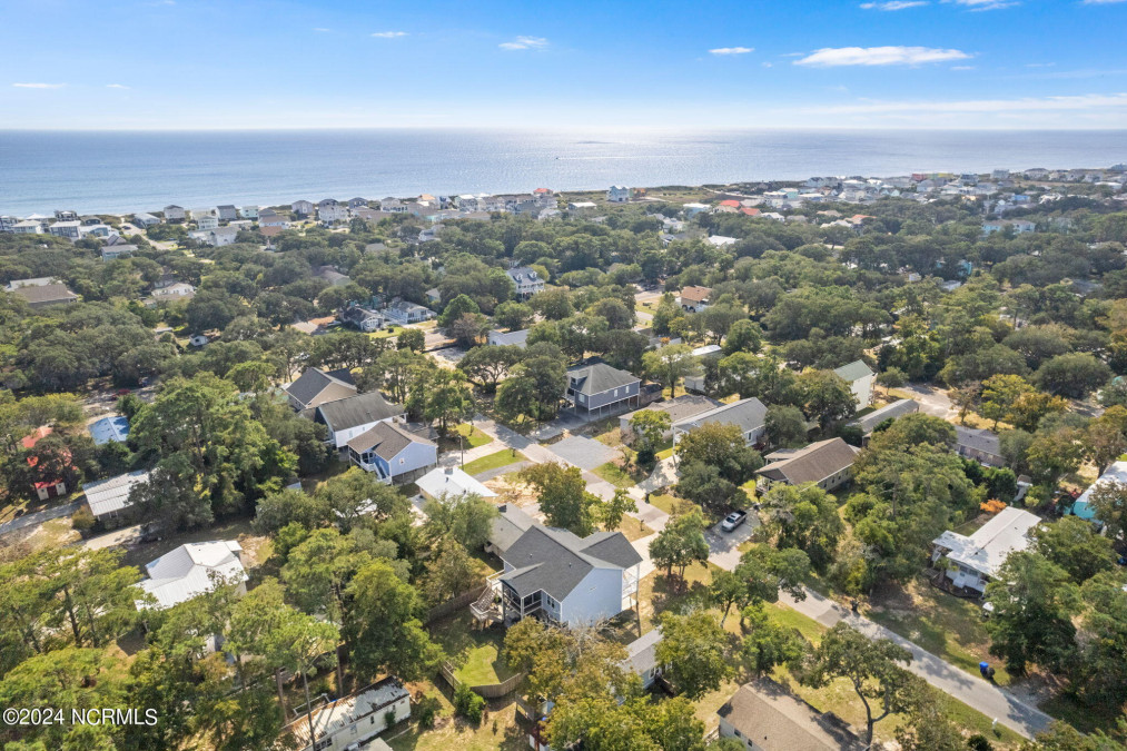 110 77th St Oak Island, NC 28465