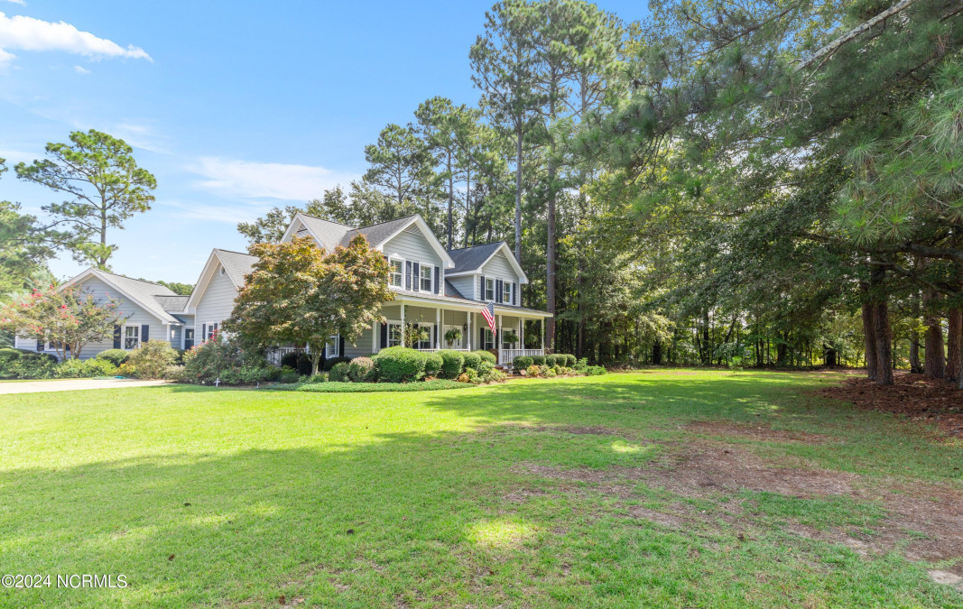 808 Lincoln St Benson, NC 27504