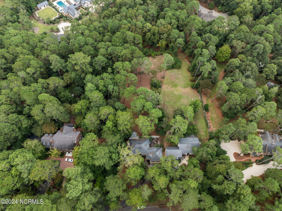 135 Highland Rd Southern Pines, NC 28387