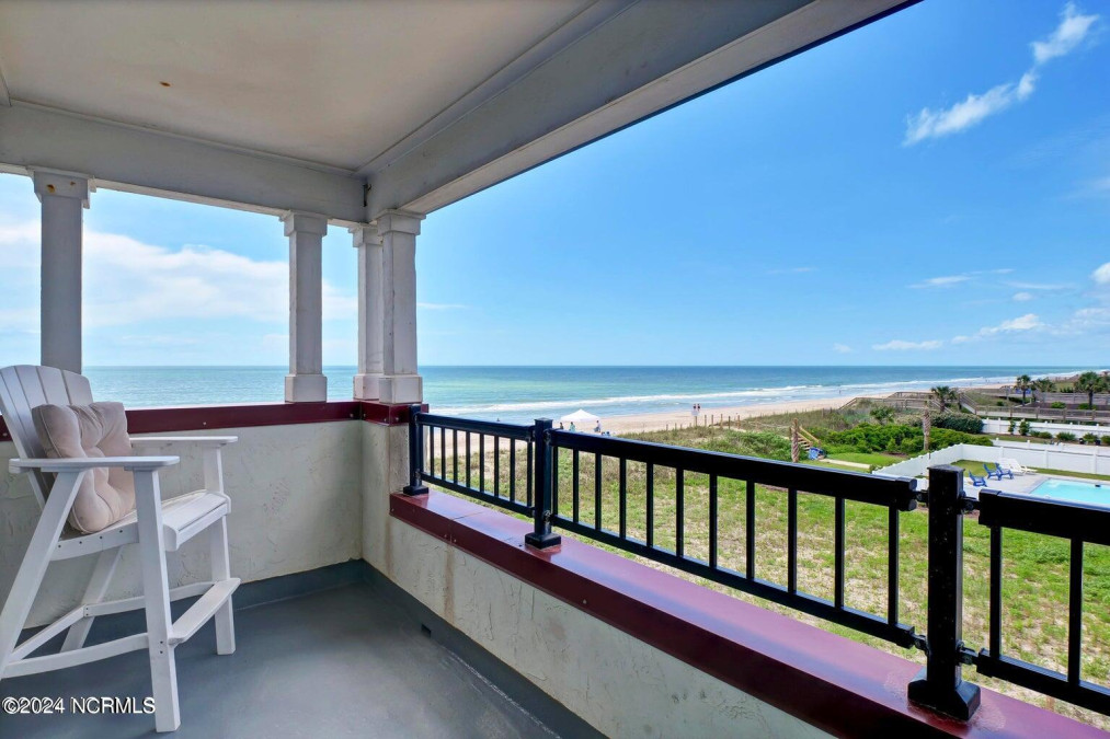 790 New River Inlet Rd North Topsail Beach, NC 28460