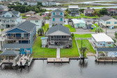 1038 1st St Surf City, NC 28445