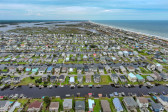 1038 1st St Surf City, NC 28445