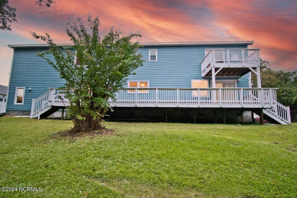 639 Shore Dr Swansboro, NC 28584